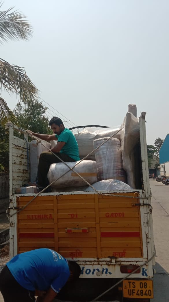 Loading & Unloading